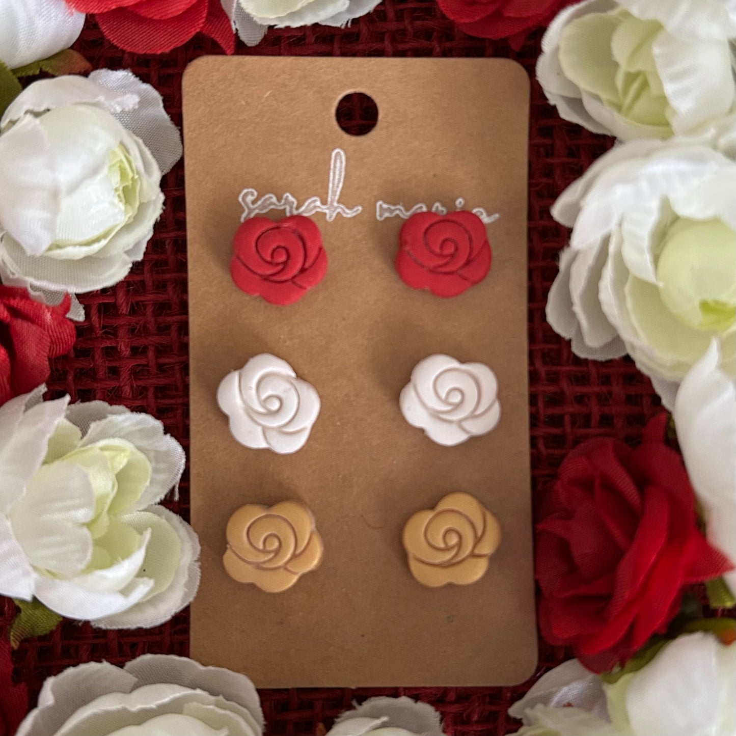 Rosa Mystica - stud trio