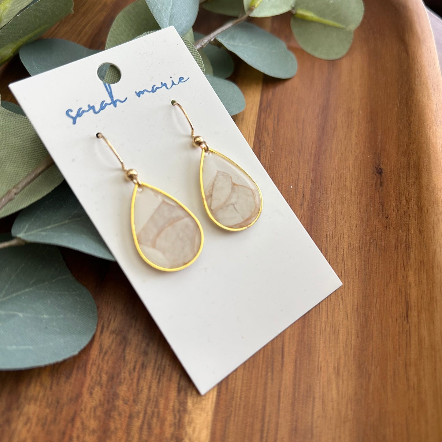 Pressed flower earrings - teardrop 2
