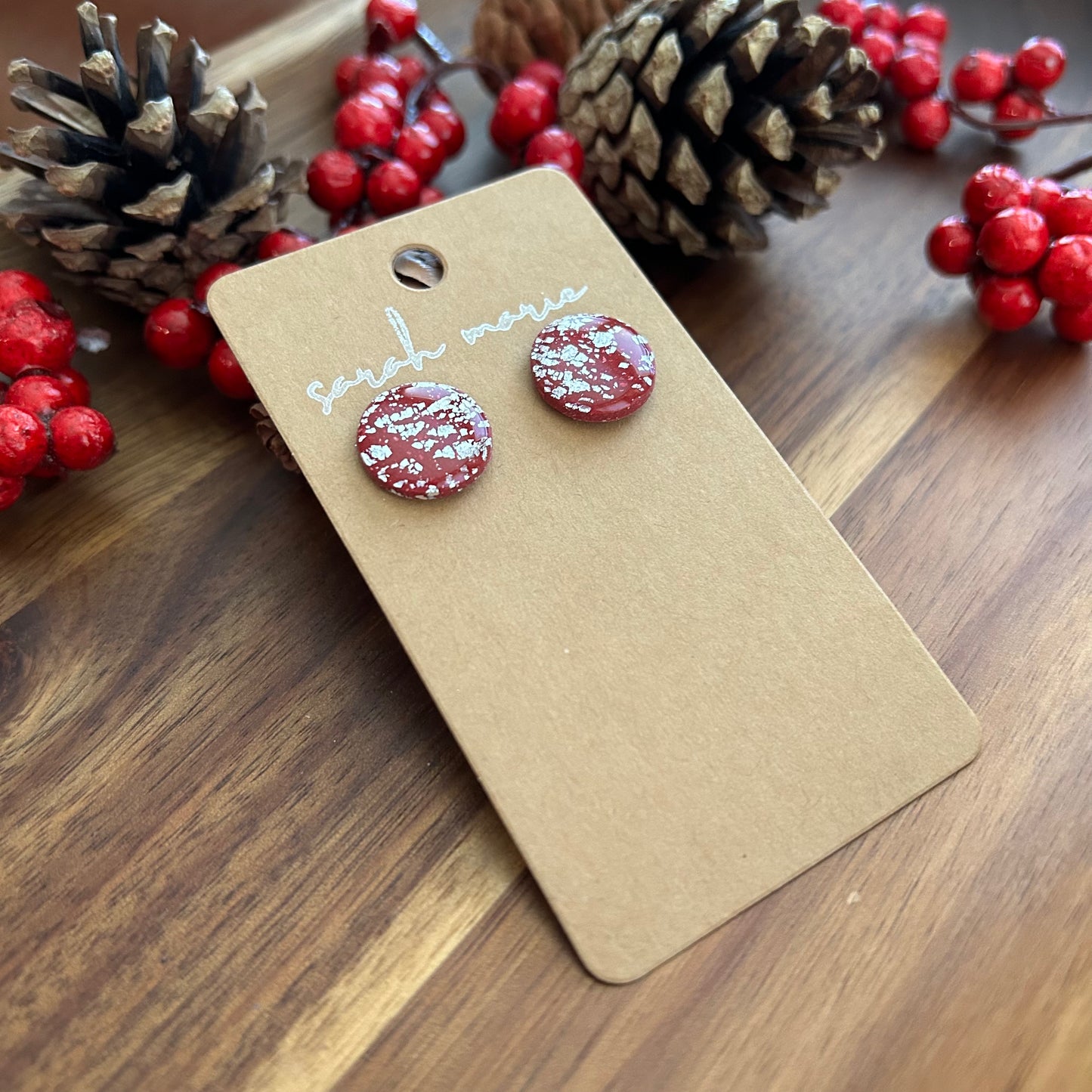 Christmas red - stud 2