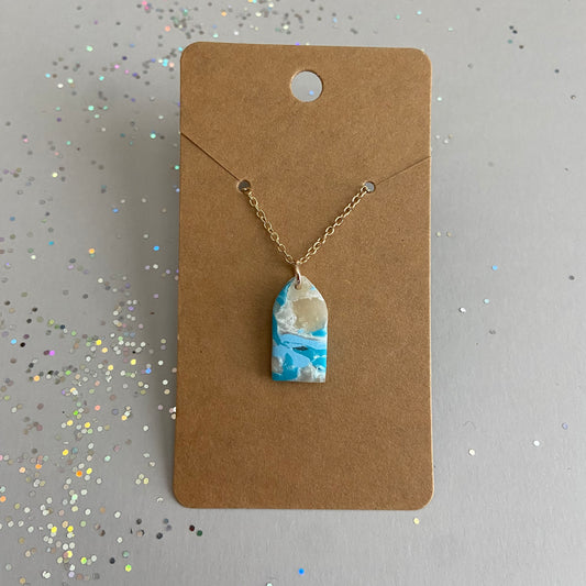 Sweet pea’s blue window necklace