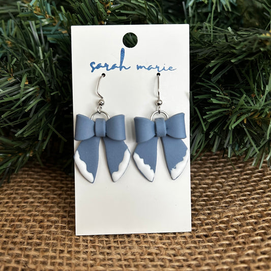 Christmas 2025 - Blue snowy bow