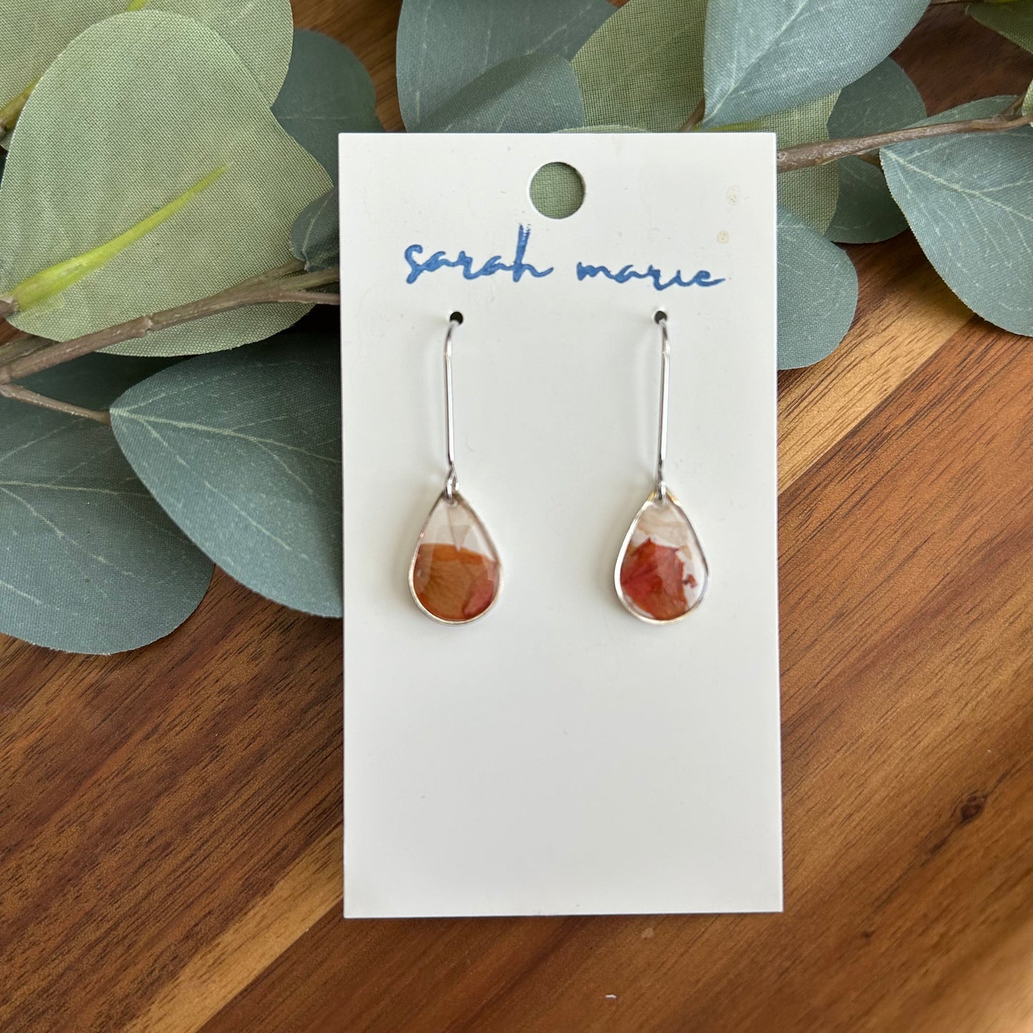 Pressed flower earrings - mini teardrop 1