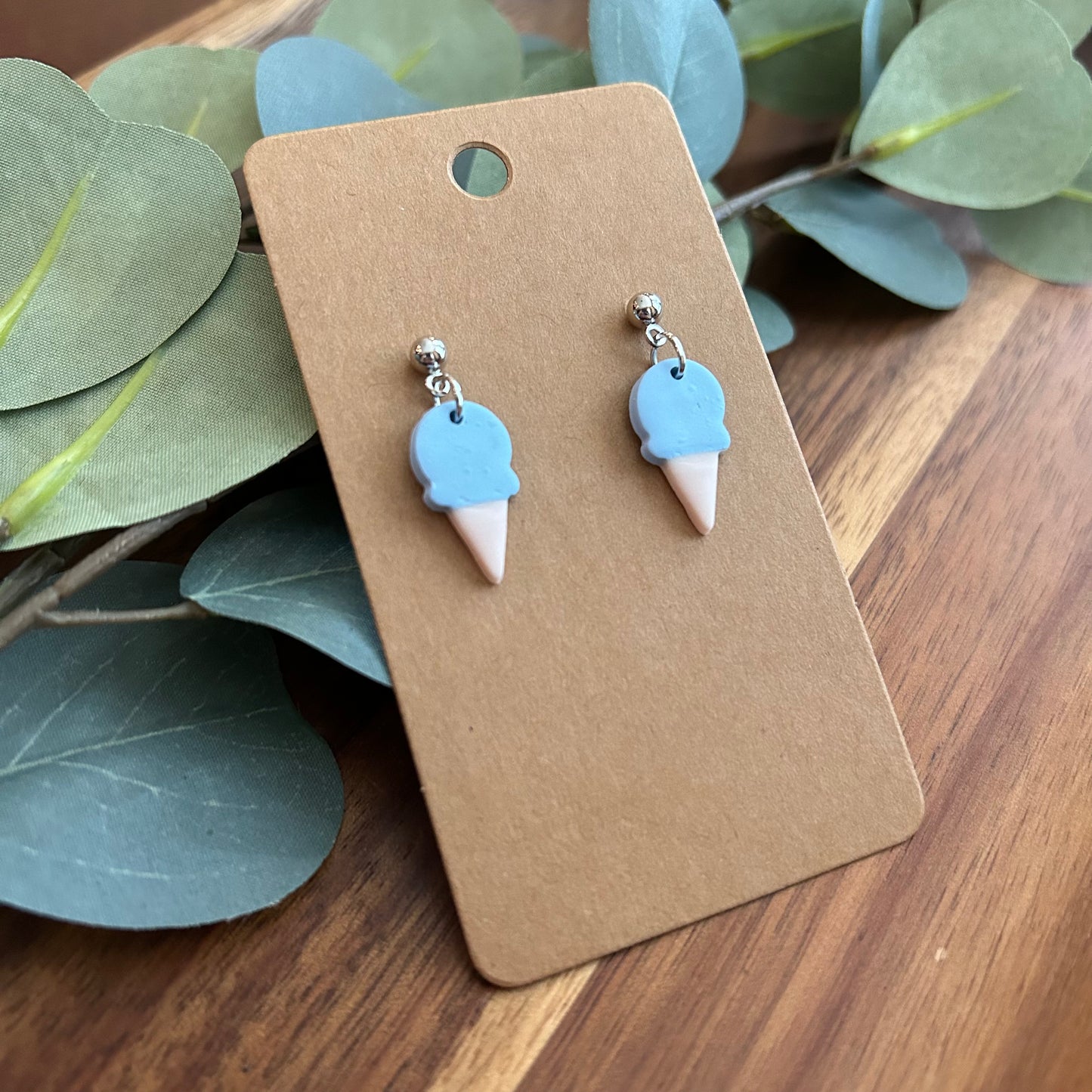 Sweet pea’s ice cream cones - blue