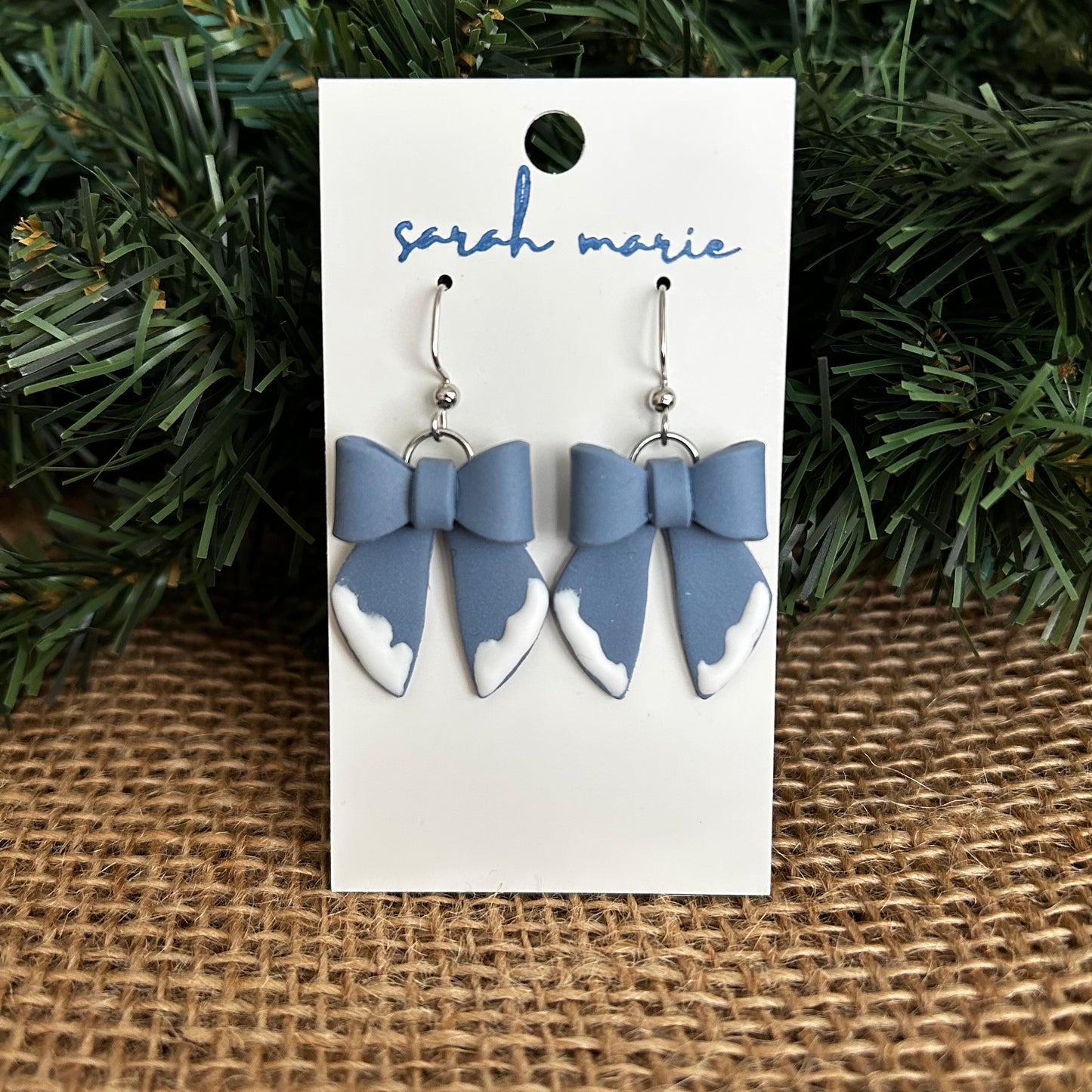 Christmas 2025 - Blue snowy bow 2