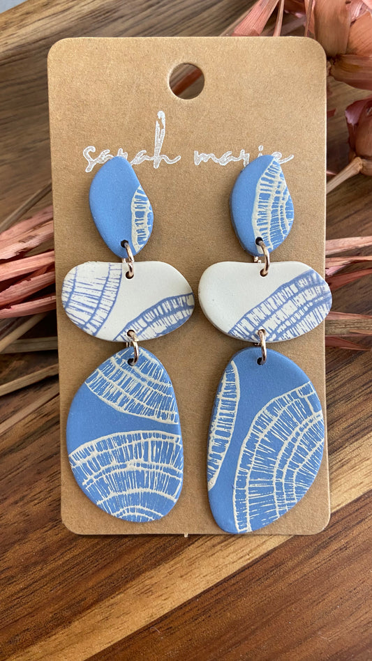 Organic shapes trio - slate blue and ivory 3